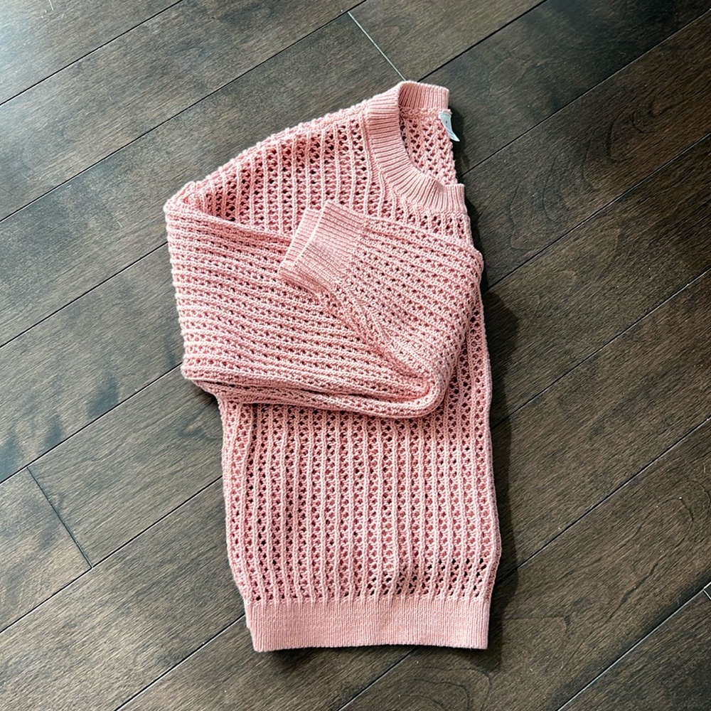 OLD NAVY Pink Crochet Spring Sweater